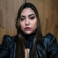 Fernanda Lara Email
