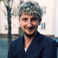 Benjamin Hoßmang Email