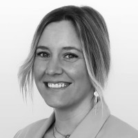 Sarah Böck Email