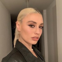 Enticeable Employee Yana Ilieva's profile photo