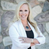 Dede Winter Email & Phone Number