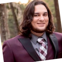 YouCaring Employee Zachary Robin's profile photo