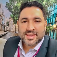 Daniel Falcão Email