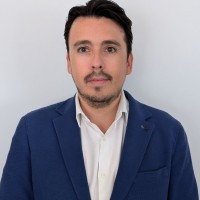 Carlos R. Email
