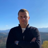 Дмитро Красавін Email