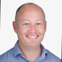 Alistair Fox Email