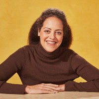 Anna Holmes Email & Phone Number
