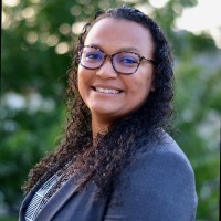Elizabeth Pedersen Email & Phone Number