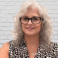 Kimberly Chamberlain Email & Phone Number