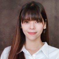 Joyce Luk Email