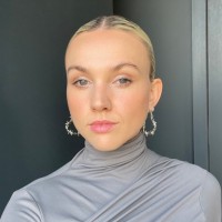 Annabel Lindsay Email