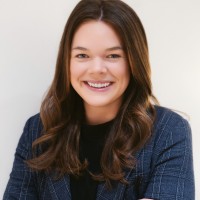 62ΛBOVE Employee Emma Robson's profile photo