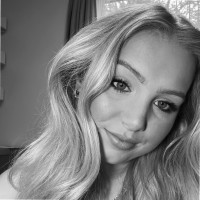 Olivia Roe Email