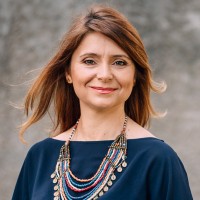 Carolina Guedes Email