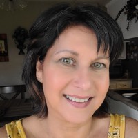 Lucy Dawson Email & Phone Number