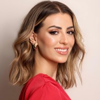 Mairá Mendonça Email & Phone Number