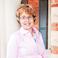 Edge Real Estate LLC Employee Jill Zimmerman's profile photo