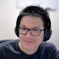 Axon Employee Tom Phan's profile photo