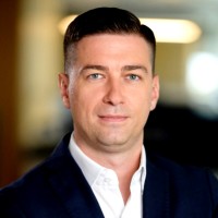 E-mail e número de telefone de Igor Janjic