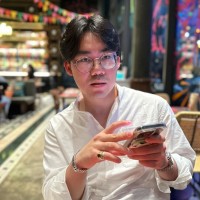 Bira Prachuabmoh Email