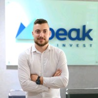 Peak Invest Employee Daniel Garcia's profile photo