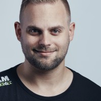 Holger Welzel Email