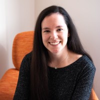 Olivia Bloom Email & Phone Number