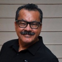 Robert Gonzalez Email & Phone Number