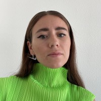 Alexandra Hackett Email