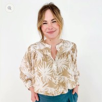 Krysten Phillips Email & Phone Number