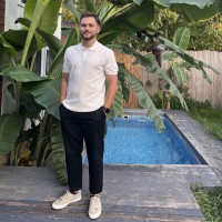 Ömer Çelik Email