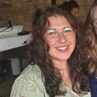 Katie Robertson's profile photo