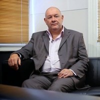 Email e telefono di Dave Ward