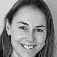 Developing Experts Employee Clare Faulkner's profile photo