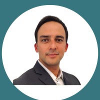Alvaro Guzmán Email