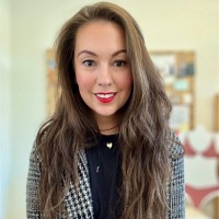 South Moon Under Employee Keri Nwosu's profile photo