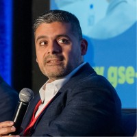 Swissport Employee David Farias's profile photo