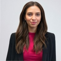 Ariana Gomes Email & Phone Number