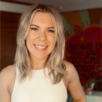 Uptown Consignment Employee Jennifer Pendola's profile photo