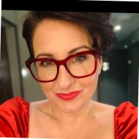 Talk Club Employee Samantha Geldard's profile photo