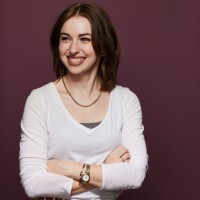 Julia Dunn Email & Phone Number