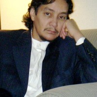 Ali Peret Email & Phone Number