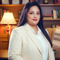 E-mail e número de telefone de Richa Sharma