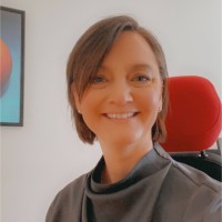 Anette Lind Email