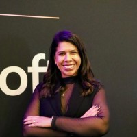 Fernanda Araújo Email
