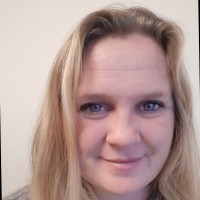 Sara Hedskog Email