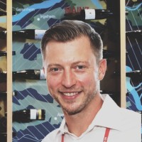 Christopher Blümlein Email