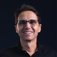 Live University Employee Luiz Elias's profile photo