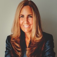 Signature Premier Properties Employee Lisa Caputo's profile photo
