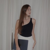 Iris + Arlo Employee Joséphine Raczynski's profile photo
